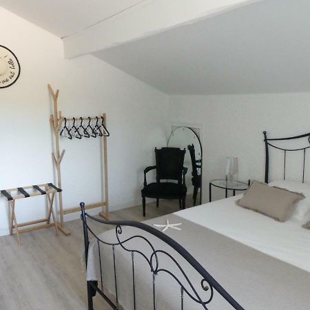 Bleuvelours Bed & Breakfast Andernos-les-Bains ภายนอก รูปภาพ